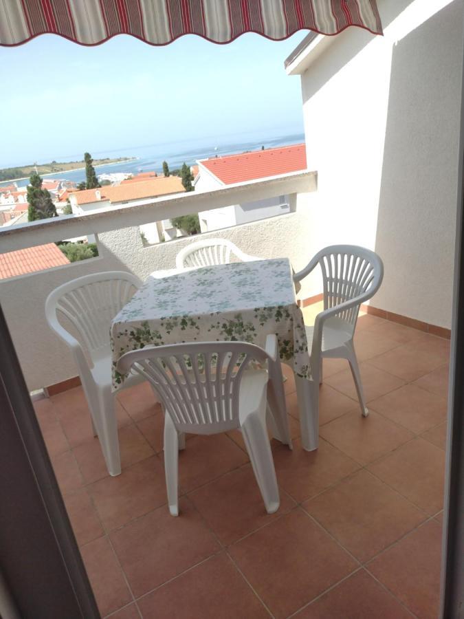 Ferienwohnung Apartman Tamara Novalja Exterior foto